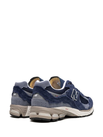 New Balance 2002R