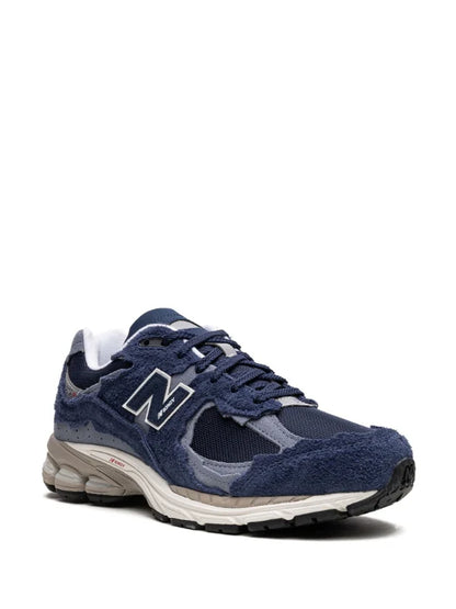 New Balance 2002R
