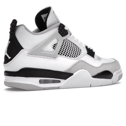 Air Jordan 4 Military